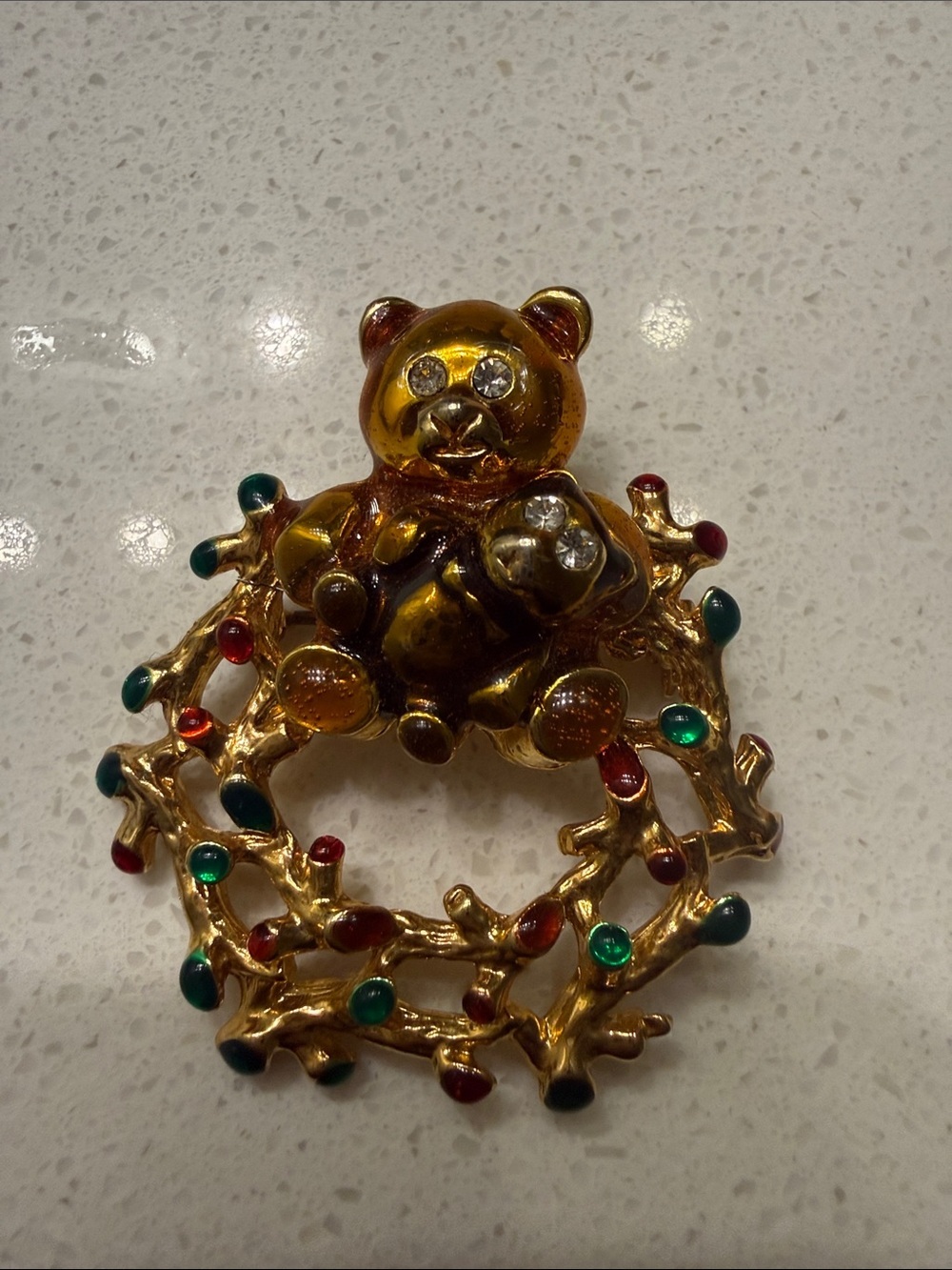 VTG Teddy Bear Christmas Wreath Brooch Pin Gold Tone Rhinestone Holiday Jewelry